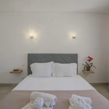 Apartament #412 Poolside 1br Near Oura & Beaches *