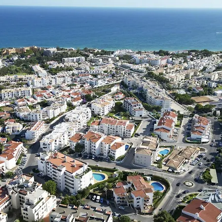 #412 Poolside 1br Near Oura & Beaches Албуфейра